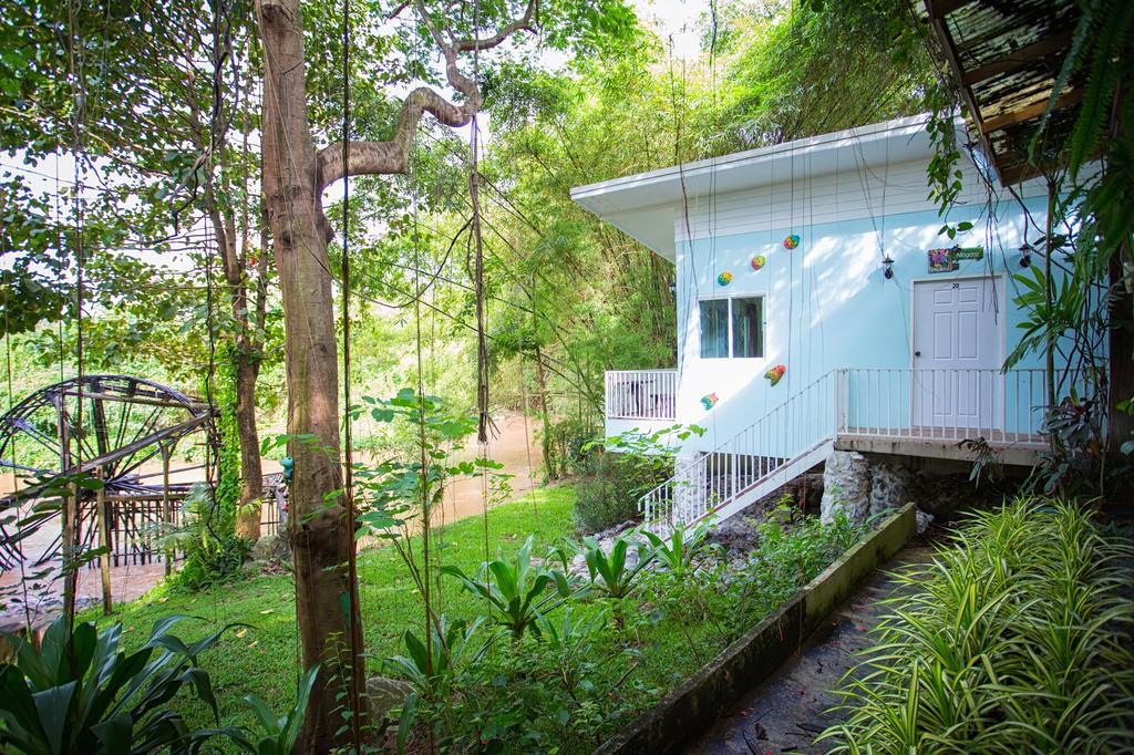 Watermill Resort Nong Nam Daeng Екстериор снимка